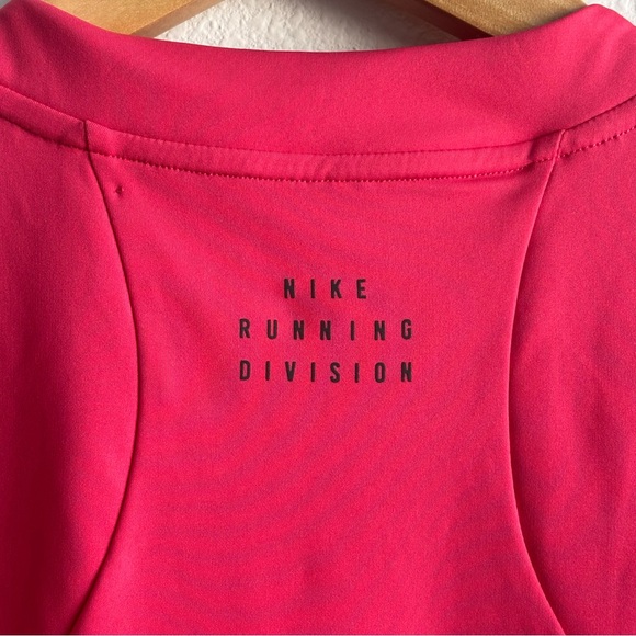 NWT Nike Running Division Tank Top Athletic Muscle Shirt Dri Fit Aster Pink M - Picture 11 of 15